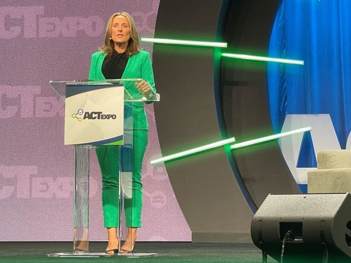 J.B. Hunt President Shelley Simpson.